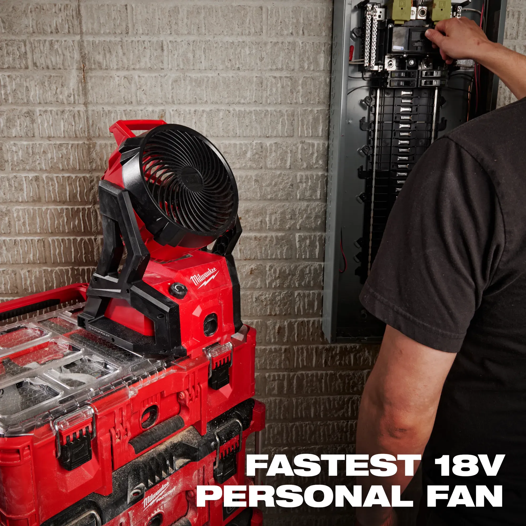 Fan - Milwaukee M18™ Brushless PACKOUT™ Fan, 0818-20