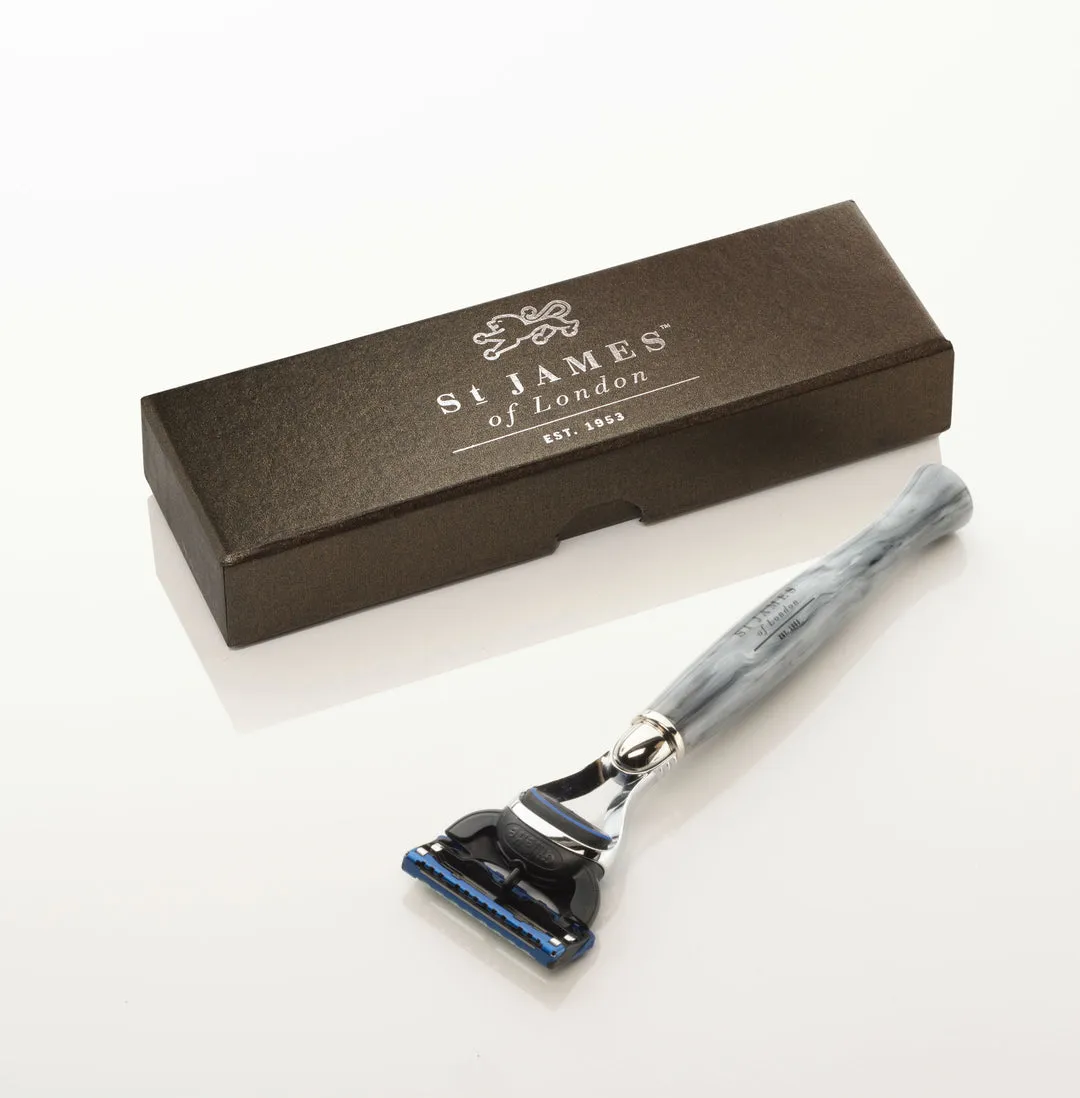 Handcrafted Fusion Razor