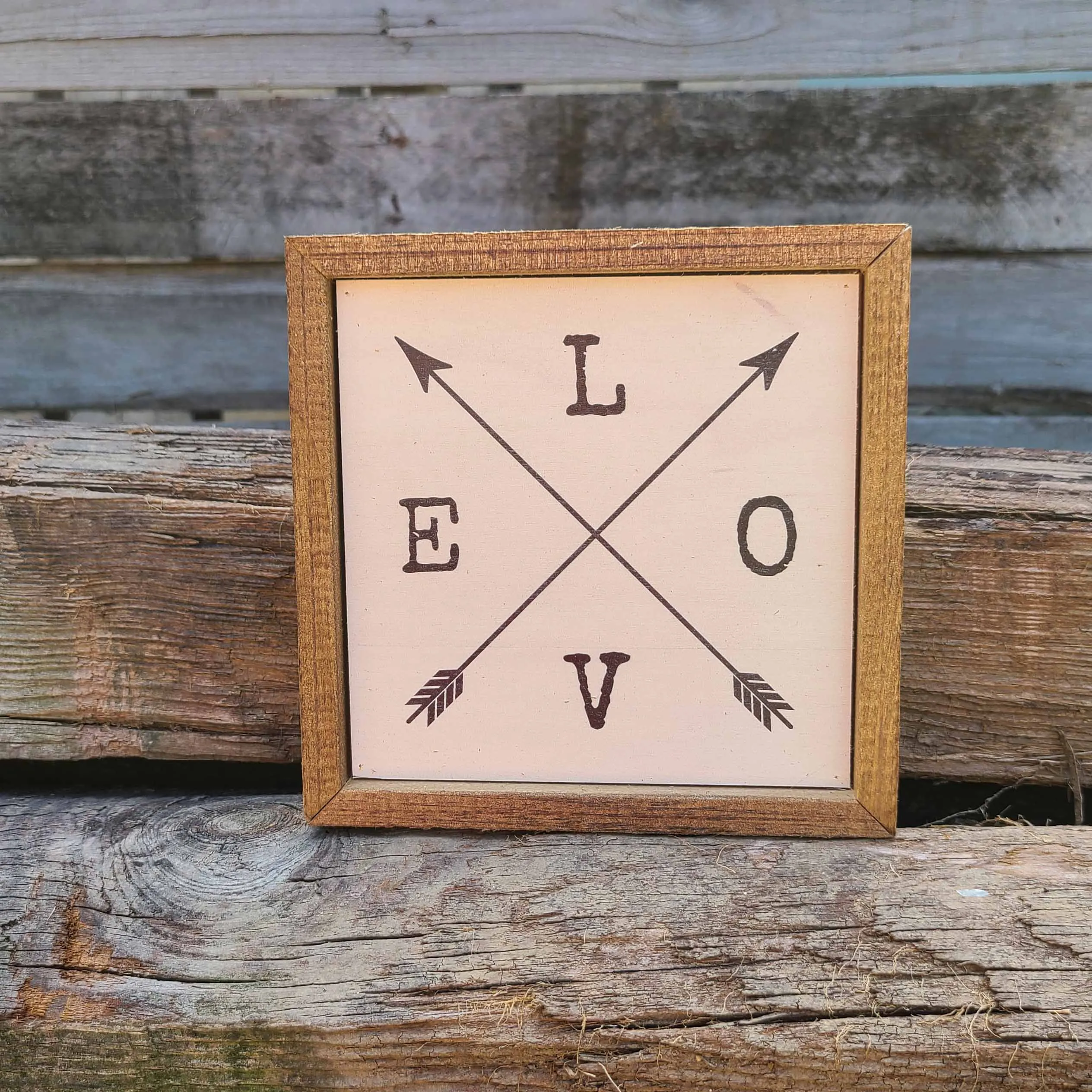 Love Sign With Arrows - Valentine Sign - Farmhouse Sign or Sitting Box