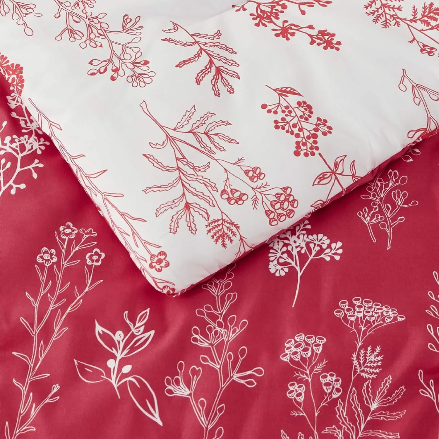 Reversible Floral Print Comforter Set