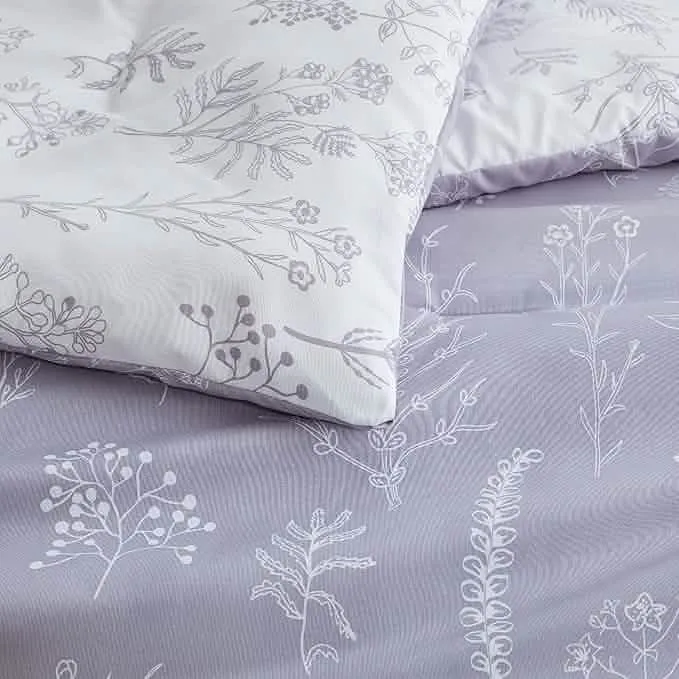 Reversible Floral Print Comforter Set