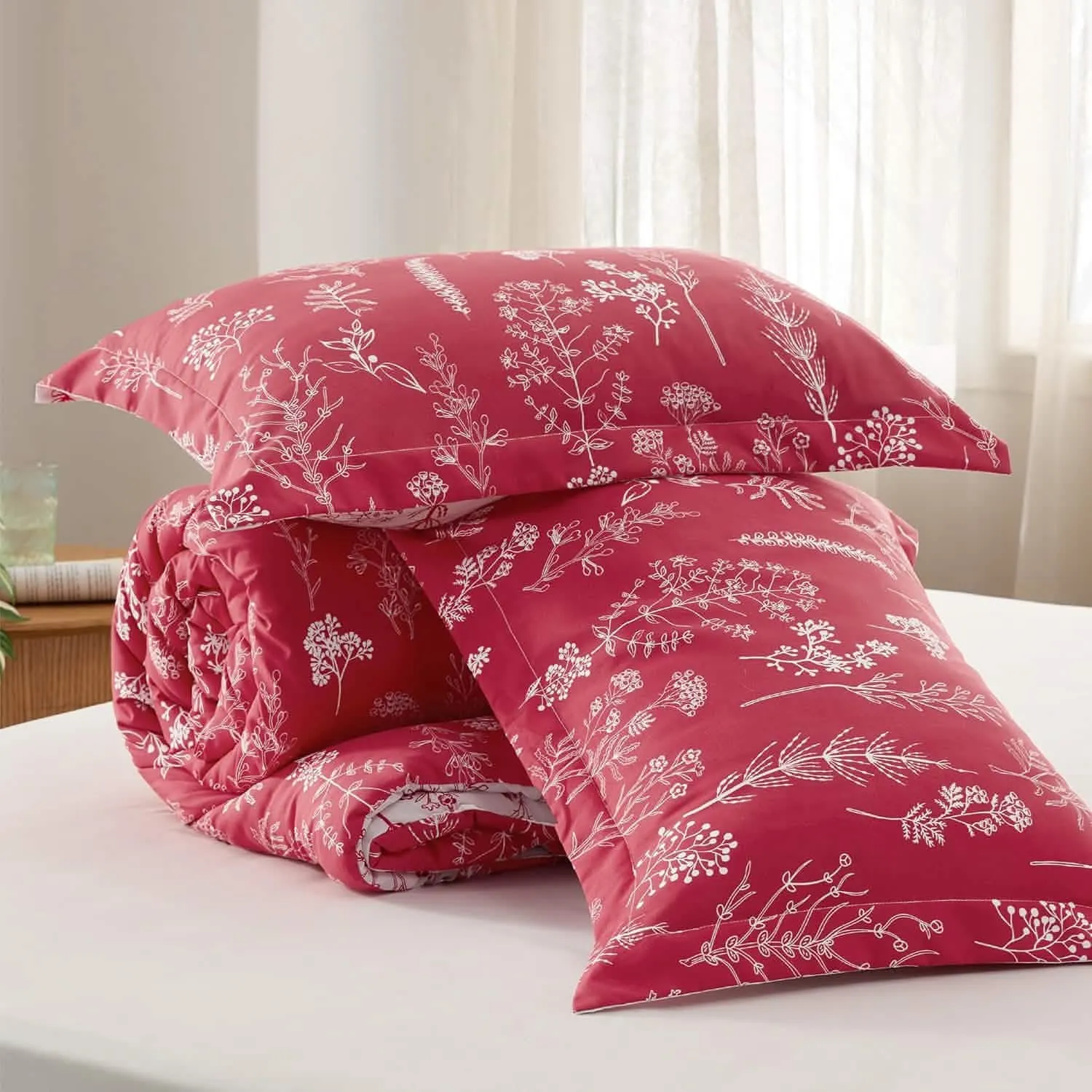 Reversible Floral Print Comforter Set