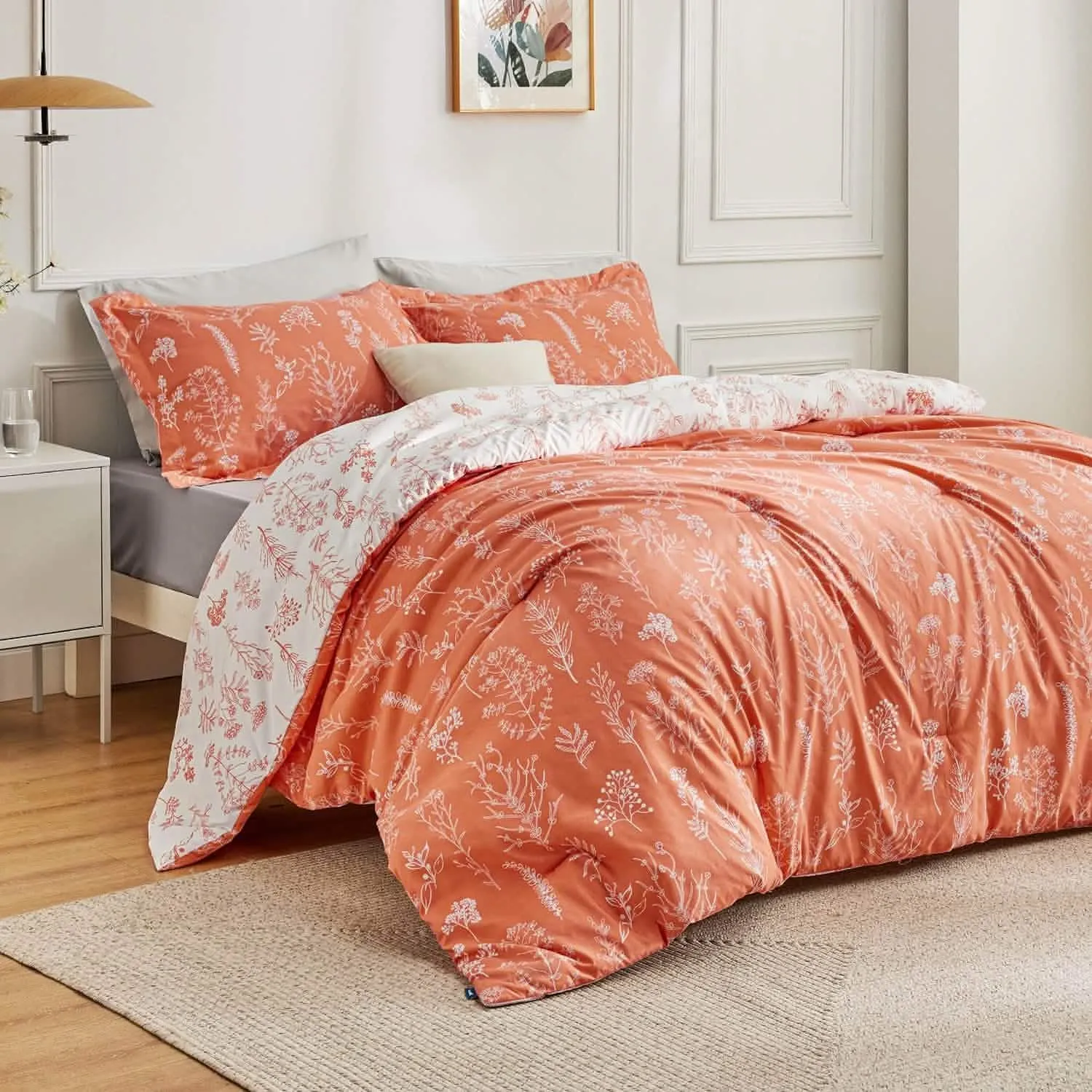 Reversible Floral Print Comforter Set