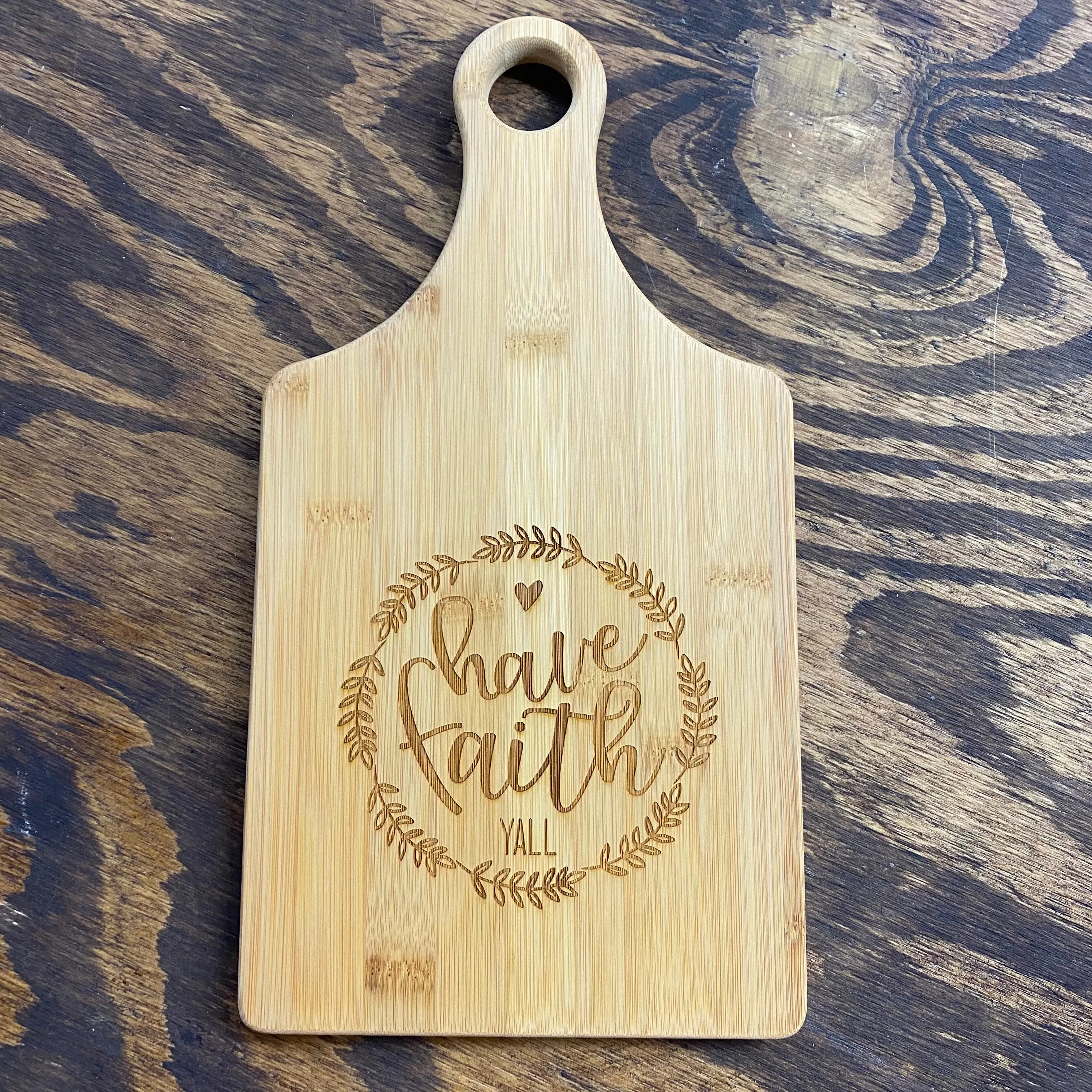 Wooden Cutting Board with Handle 7 x 13.5